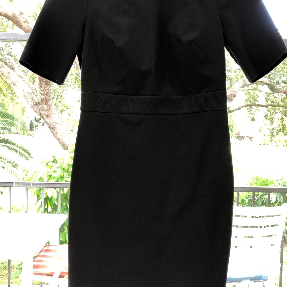 Banana Republic NWT classic black dress - Picture 8 of 8